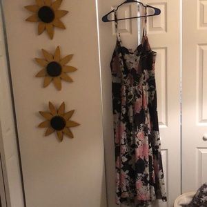 City Chic Dresses - City chic maxi dress size 16 City Chic Dresses - City chic maxi dress size 16